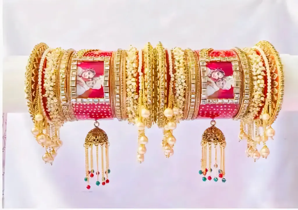 Customized chudiya with photo and name